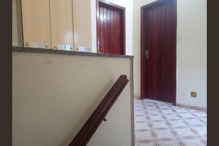 Casa de condomínio à venda com 202m², 4 quartos e 2 vagasCorredor