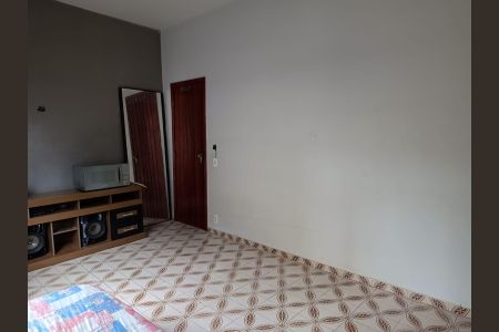 Casa de condomínio à venda com 202m², 4 quartos e 2 vagasQuarto