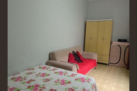 Casa de condomínio à venda com 202m², 4 quartos e 2 vagasQuarto