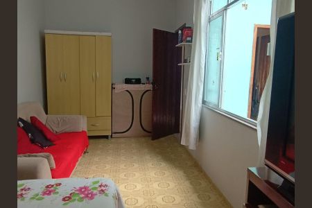 Casa de condomínio à venda com 202m², 4 quartos e 2 vagasQuarto