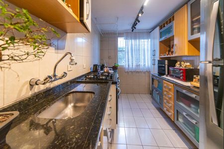 Apartamento à venda com 55m², 2 quartos e 1 vagaCozinha e Área de Serviço