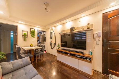 Sala de apartamento à venda com 2 quartos, 55m² em Jardim Alvorada, Santo André