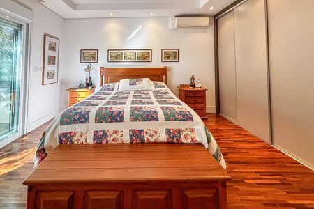 Suíte 1 de casa à venda com 3 quartos, 366m² em Sumaré, São Paulo
