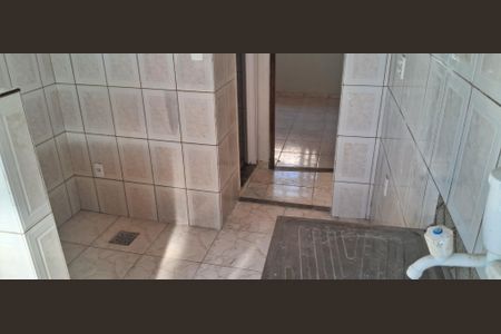 Apartamento para alugar com 68m², 2 quartos e sem vaga