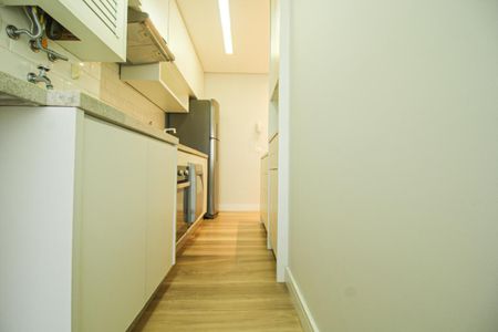 Apartamento à venda com 62m², 2 quartos e 2 vagas Apartamento à venda com 62m², 2 quartos e 2 vagasCozinha e Área de Serviço