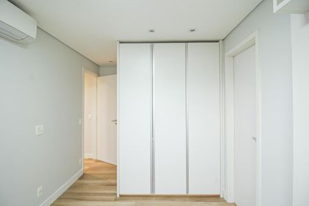 Apartamento à venda com 62m², 2 quartos e 2 vagas Apartamento à venda com 62m², 2 quartos e 2 vagasQuarto Suíte