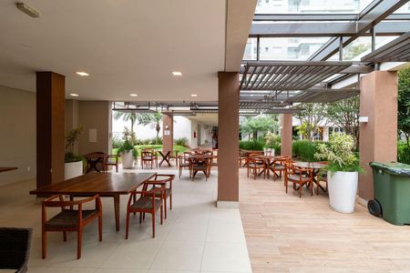 Apartamento à venda com 62m², 2 quartos e 2 vagas Apartamento à venda com 62m², 2 quartos e 2 vagasÁrea comum - Churrasqueira