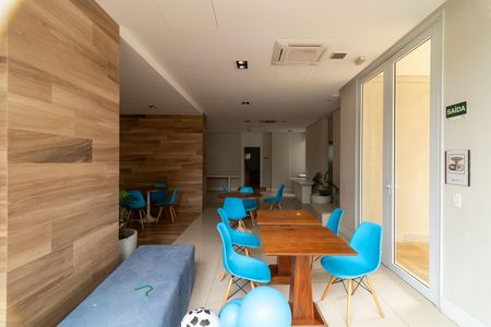 Apartamento à venda com 62m², 2 quartos e 2 vagas Apartamento à venda com 62m², 2 quartos e 2 vagasÁrea comum - Salão de festas