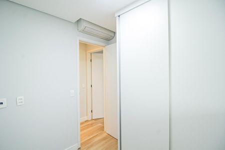 Apartamento à venda com 62m², 2 quartos e 2 vagas Apartamento à venda com 62m², 2 quartos e 2 vagasQuarto 2