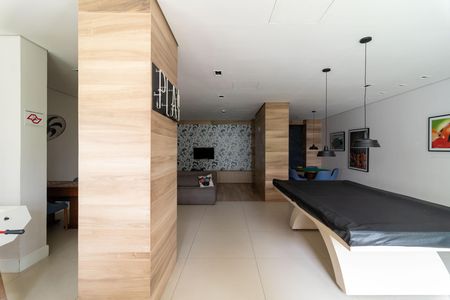 Apartamento à venda com 62m², 2 quartos e 2 vagas Apartamento à venda com 62m², 2 quartos e 2 vagasSalão de jogos