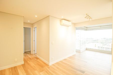 Apartamento à venda com 62m², 2 quartos e 2 vagas Apartamento à venda com 62m², 2 quartos e 2 vagasSala