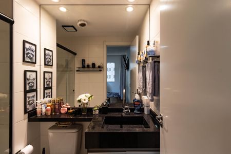 Banheiro da Suíte de apartamento à venda com 1 quarto, 26m² em Barra Funda, São Paulo