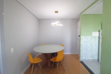 Sala de apartamento para alugar com 2 quartos, 41m² em Vila da Paz, São Paulo