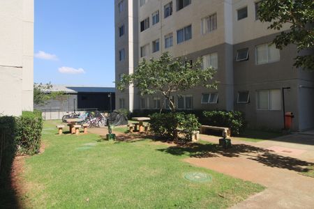 Apartamento para alugar com 41m², 2 quartos e sem vagaÁrea comum