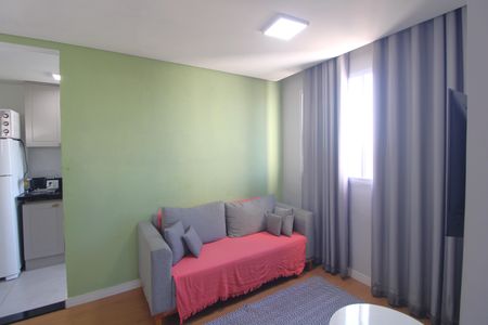 Sala de apartamento para alugar com 2 quartos, 41m² em Vila da Paz, São Paulo