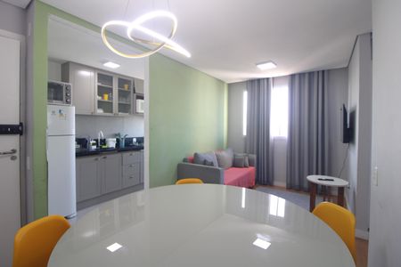 Sala de apartamento para alugar com 2 quartos, 41m² em Vila da Paz, São Paulo