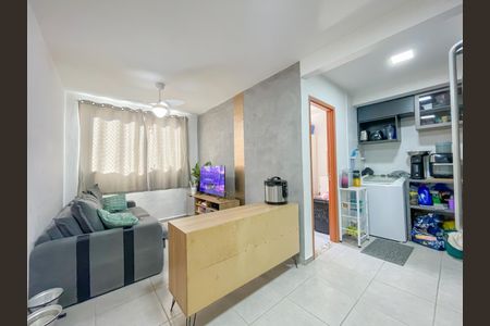 Sala de apartamento à venda com 2 quartos, 39m² em Jardim Boa Vista (zona Oeste), Osasco