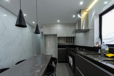 Casa para alugar com 206m², 3 quartos e 2 vagas Casa para alugar com 206m², 3 quartos e 2 vagasCozinha