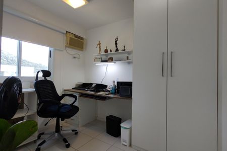Apartamento à venda com 84m², 3 quartos e 2 vagas Apartamento à venda com 84m², 3 quartos e 2 vagasQuarto 3