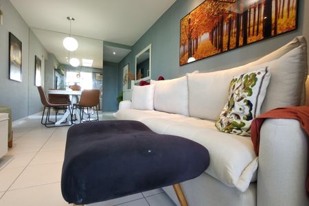 Apartamento à venda com 84m², 3 quartos e 2 vagas Apartamento à venda com 84m², 3 quartos e 2 vagasSala