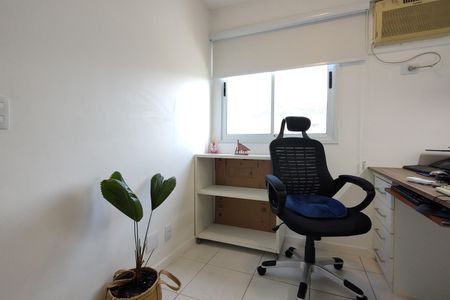 Apartamento à venda com 84m², 3 quartos e 2 vagas Apartamento à venda com 84m², 3 quartos e 2 vagasQuarto 3
