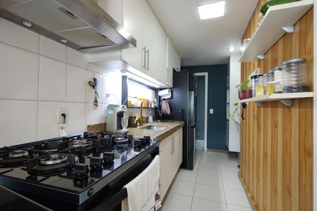 Apartamento à venda com 84m², 3 quartos e 2 vagas Apartamento à venda com 84m², 3 quartos e 2 vagasCozinha - Armários