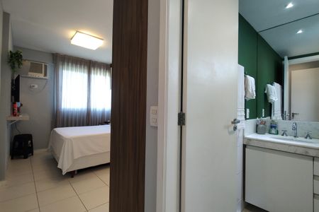 Apartamento à venda com 84m², 3 quartos e 2 vagas Apartamento à venda com 84m², 3 quartos e 2 vagasQuarto 2 - Suíte
