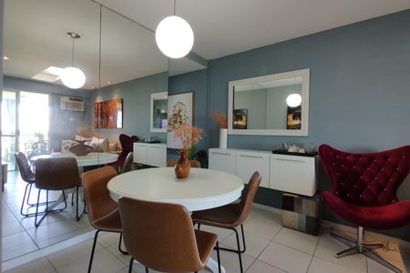 Apartamento à venda com 84m², 3 quartos e 2 vagas Apartamento à venda com 84m², 3 quartos e 2 vagasSala