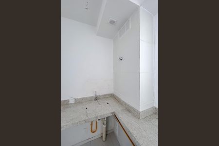 Apartamento para alugar com 34m², 2 quartos e sem vaga Apartamento para alugar com 34m², 2 quartos e sem vagaCozinha e Área de Serviço