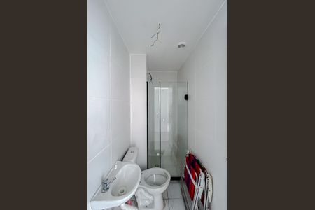 Apartamento para alugar com 34m², 2 quartos e sem vaga Apartamento para alugar com 34m², 2 quartos e sem vagaBanheiro