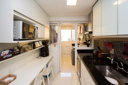Apartamento à venda com 99m², 3 quartos e 3 vagas