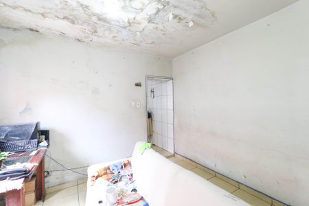 Casa à venda com 3 quartos, 200m² em Jardim Modelo, São Paulo
