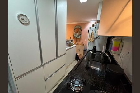Apartamento para alugar com 80m², 2 quartos e 1 vagaCozinha
