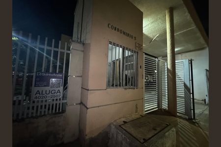 Apartamento para alugar com 80m², 2 quartos e 1 vagaFachada