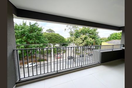 Apartamento à venda com 255m², 3 quartos e 2 vagas Apartamento à venda com 255m², 3 quartos e 2 vagasVaranda