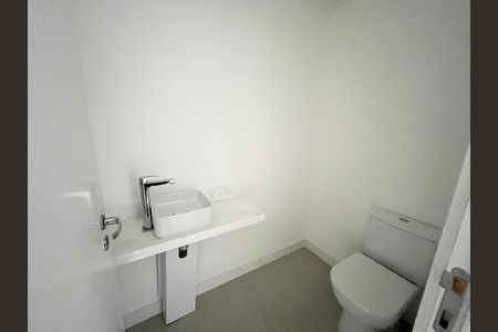 Apartamento à venda com 255m², 3 quartos e 2 vagas Apartamento à venda com 255m², 3 quartos e 2 vagasLavabo
