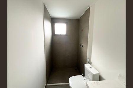 Apartamento à venda com 255m², 3 quartos e 2 vagas Apartamento à venda com 255m², 3 quartos e 2 vagasBanheiro suíte 3