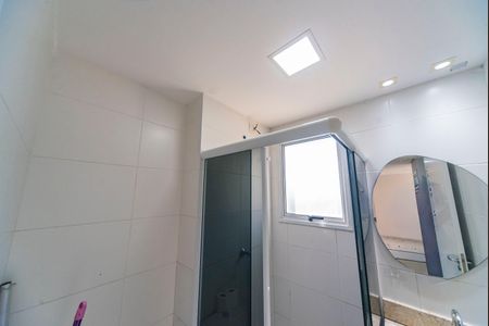 Banheiro de apartamento à venda com 2 quartos, 35m² em Rp3 (regiões de Planejamento), Santo André