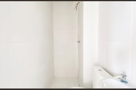 Apartamento para alugar com 34m², 2 quartos e sem vagaBanheiro 