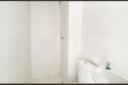 Apartamento para alugar com 34m², 2 quartos e sem vagaBanheiro