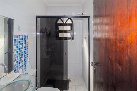 Casa para alugar com 245m², 3 quartos e 1 vaga Casa para alugar com 245m², 3 quartos e 1 vagaBanheiro 2