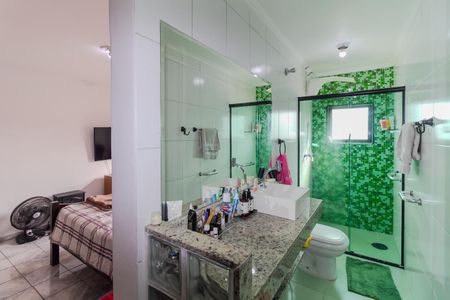 Casa para alugar com 245m², 3 quartos e 1 vaga Casa para alugar com 245m², 3 quartos e 1 vagaBanheiro da Suíte