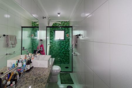 Casa para alugar com 245m², 3 quartos e 1 vaga Casa para alugar com 245m², 3 quartos e 1 vagaBanheiro da Suíte