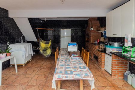Casa para alugar com 245m², 3 quartos e 1 vaga Casa para alugar com 245m², 3 quartos e 1 vagaChurrasqueira