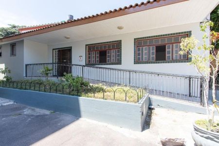 Apartamento à venda com 58m², 2 quartos e 1 vaga Apartamento à venda com 58m², 2 quartos e 1 vagaÁrea Externa