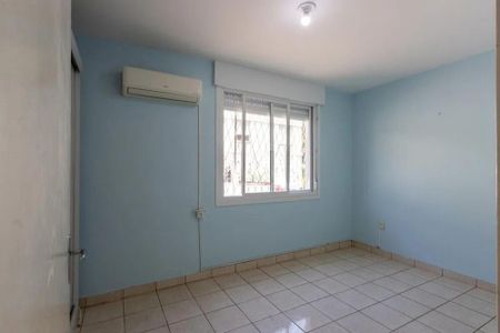 Quarto de apartamento à venda com 2 quartos, 58m² em Medianeira, Porto Alegre