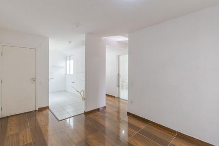 Sala de apartamento para alugar com 1 quarto, 42m² em Olaria, Canoas