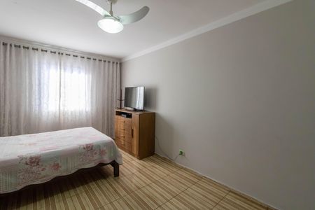 Casa à venda com 151m², 3 quartos e 3 vagas Casa à venda com 151m², 3 quartos e 3 vagasSuíte