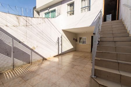 Casa à venda com 151m², 3 quartos e 3 vagas Casa à venda com 151m², 3 quartos e 3 vagasGaragem