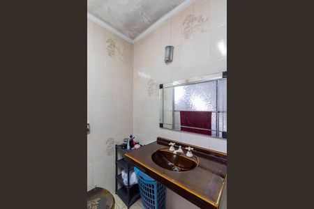 Casa à venda com 151m², 3 quartos e 3 vagas Casa à venda com 151m², 3 quartos e 3 vagasBanheiro